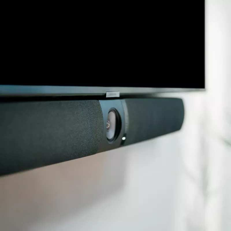Owl Labs Owl Bar Dispositivo de videoconferencia — Barra de videoconferencia 4K con Active Speaker Focus (Complementar con Meeting Owl 3 o Pro para cobertura de 360 grados y conmutación automática de cámara)