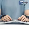 LOGITECH Ergo K860 - Teclado inalámbrico dividido Grafito Qwerty US/International