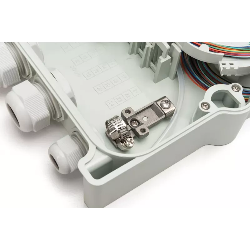 Digitus Caja de distribución FTTH/FTTB preensamblada OS2 12 fibras LC/PC