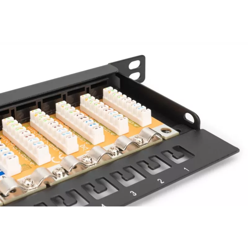 DIGITUS Panel de conexiones CAT6 no apantallado 24 puertos con obturador - negro