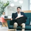 DICOTA Eco funda delgada Case Plus Base – funda para portátil 13-15,6 pulgadas - Negro / 300d RPET poliéster
