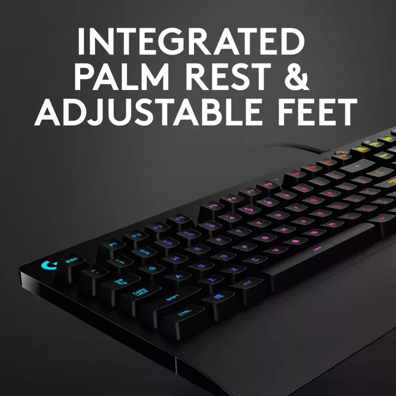 Teclado gaming Logitech G G213 Prodigy tamaño completo RGB LED con cable