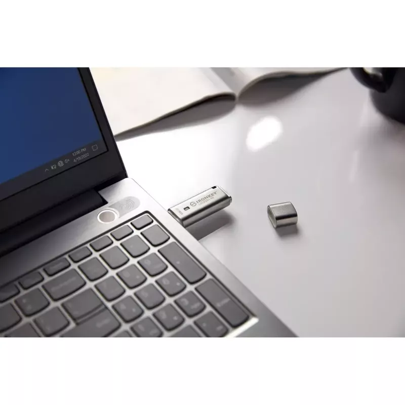 Kingston Technology IronKey 128GB IKLP50 AES USB con cifrado de 256 bits