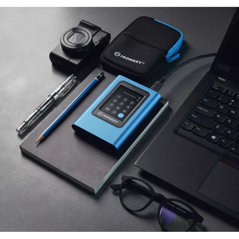 Kingston Technology IronKey 960GB Vault Privacy 80 SSD externo cifrado XTS-AES 256 bits
