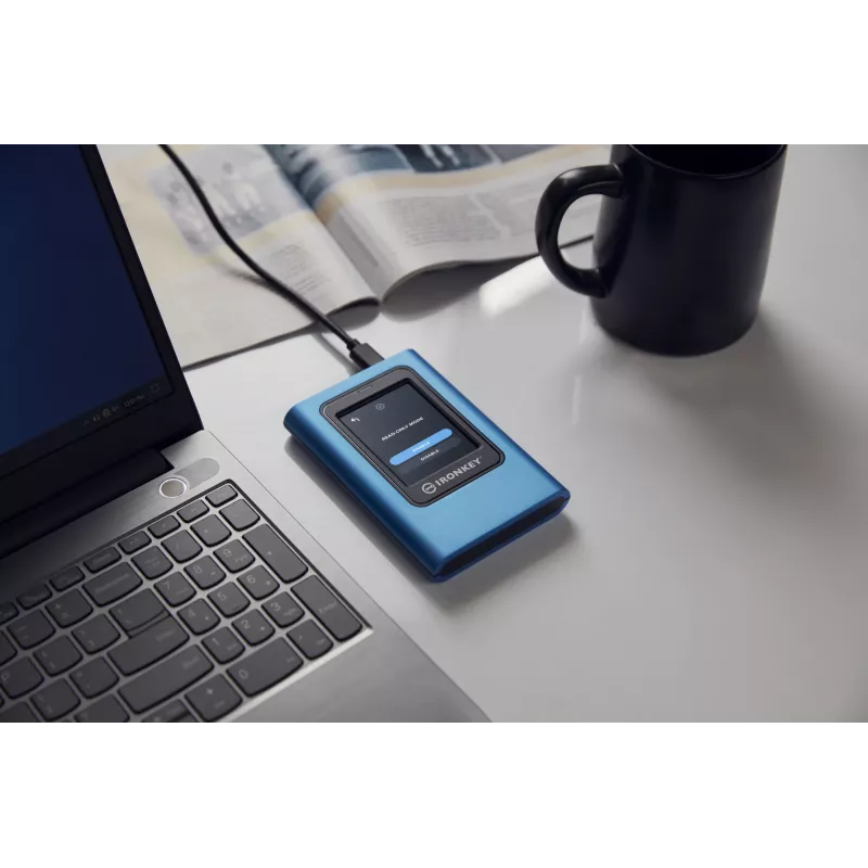 Kingston Technology IronKey 960GB Vault Privacy 80 SSD externo cifrado XTS-AES 256 bits