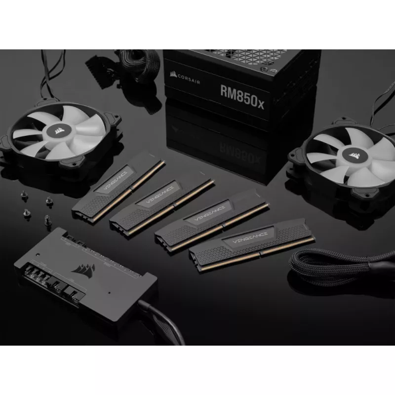 CORSAIR Memoria RAM 32GB (2x16GB) DDR5 DRAM 6000MT/s CL36 AMD Expo e Intel XMP Kit Vengeance