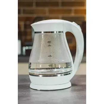 Hervidor eléctrico Adler 1,7 L 2200 W – carcasa de cristal, indicador de nivel de agua, base 360°, apagado automático