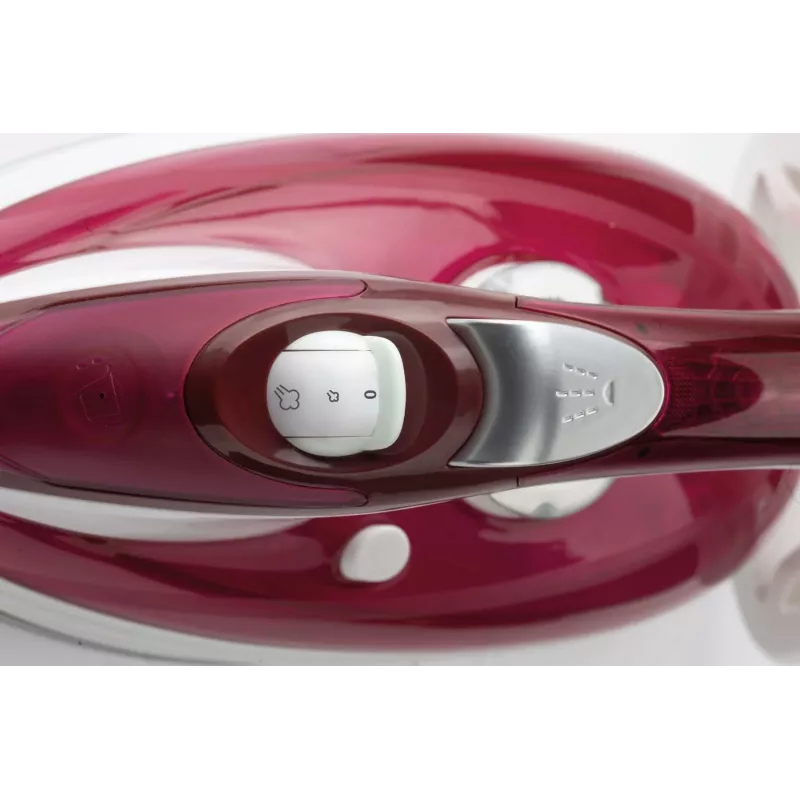 Gorenje SIH3000RBC plancha de vapor, 3000 W, suela cerámica, depósito de agua de 350 ml, vapor 40 g/min, 1,6 kg, rojo/blanco