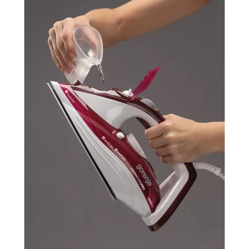 Gorenje SIH3000RBC plancha de vapor, 3000 W, suela cerámica, depósito de agua de 350 ml, vapor 40 g/min, 1,6 kg, rojo/blanco