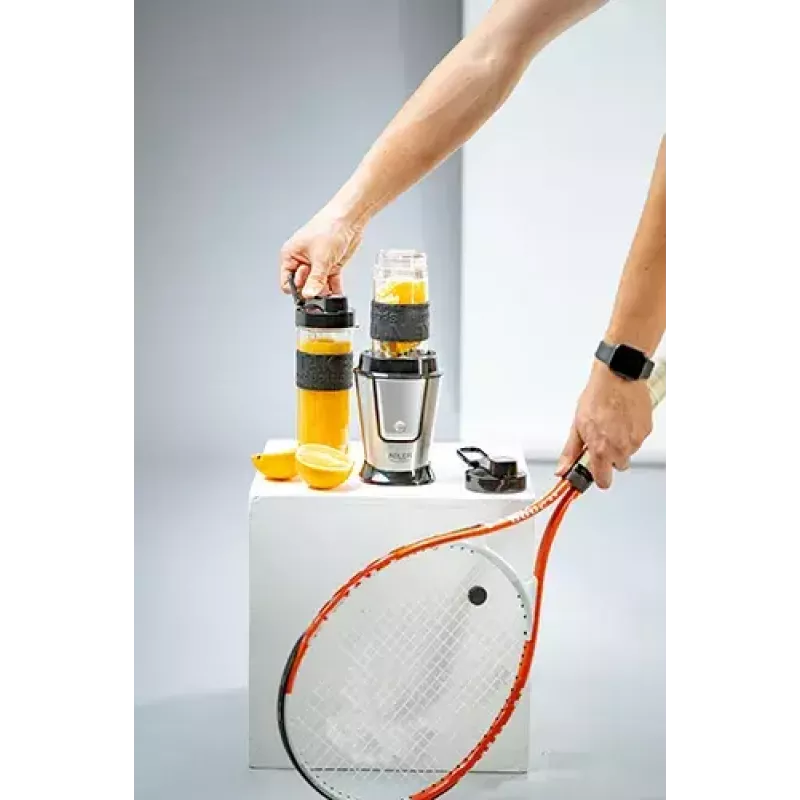 Batidora deportiva Adler AD 4081 — batidora personal portátil, 800 W pico, vaso de 0,57 l, cuchillas de acero inoxidable, 2 botellas