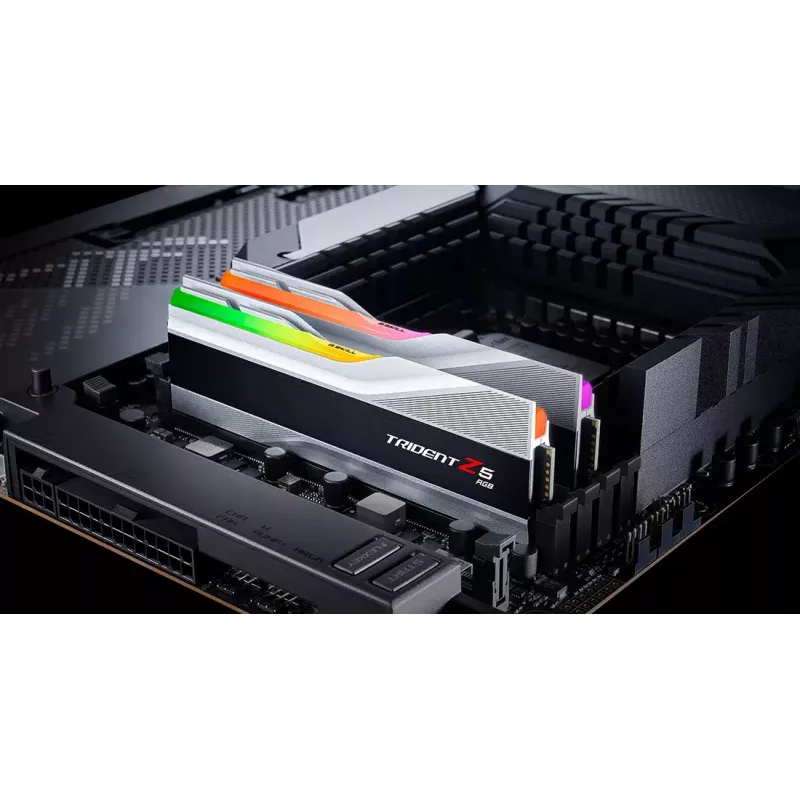 G.Skill | Trident Z5 RGB | 32 GB | DDR5 | 5600 MHz | PC/servidor | Registered No | ECC No