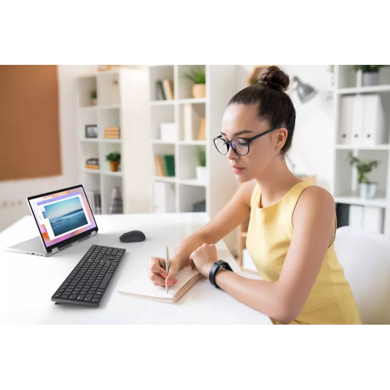 Teclado DELL Pro - KB500 - ruso (QWERTY), tamaño completo (100%), inalámbrico, RF Wireless, interruptores de émbolo, QWERTY, negro