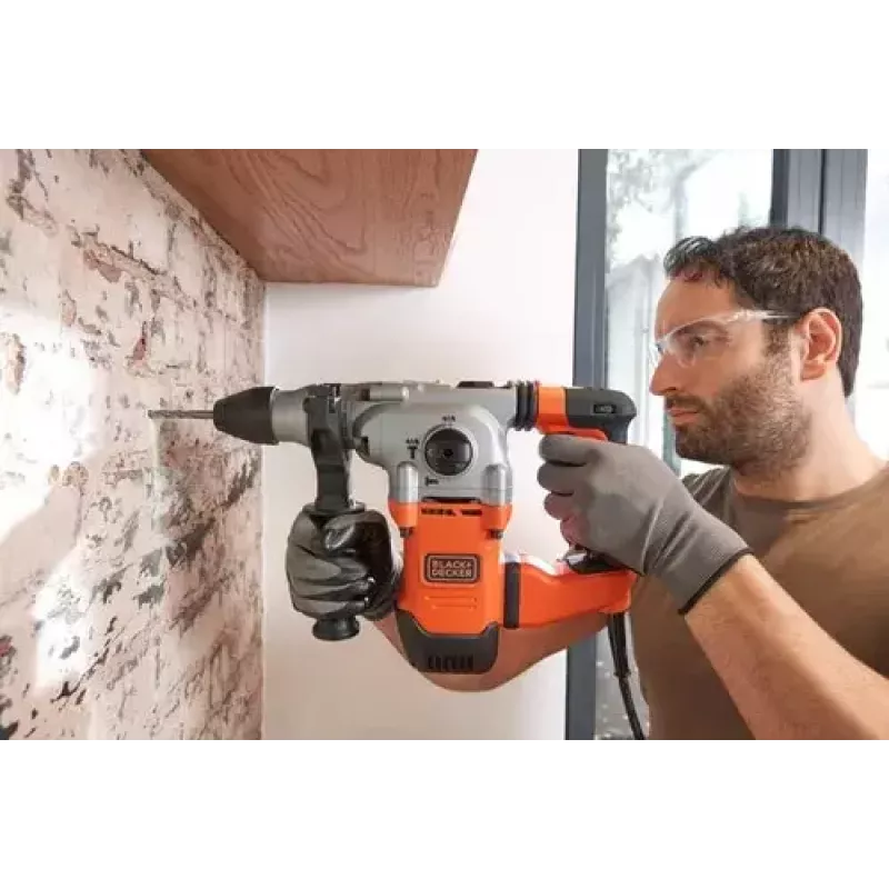 Taladro percutor Black & Decker BEHS03K