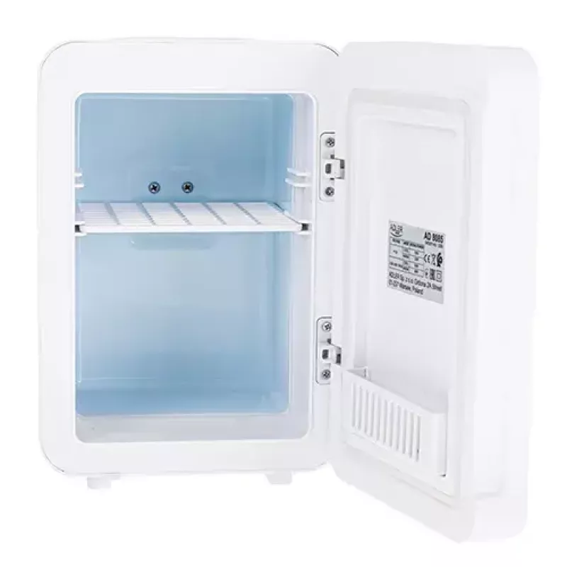 Mininevera independiente Adler AD 8085, 4 L, apertura derecha, puerta con espejo, 220–240 V/12 V