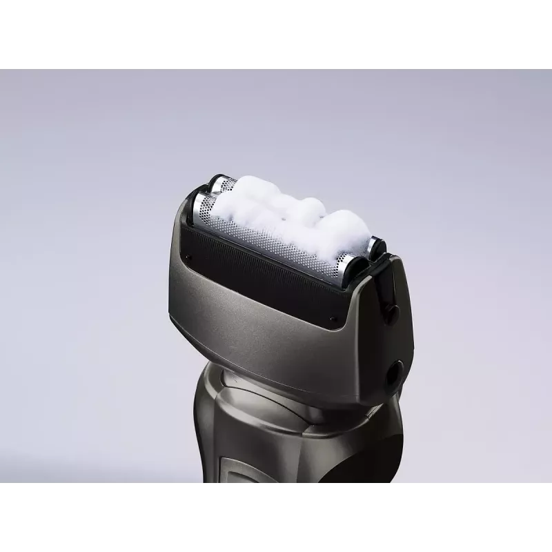 Panasonic ES-RW33 afeitadora eléctrica de láminas, Wet & Dry, inalámbrica, recortadora desplegable, autonomía de 30 min, negro/plateado
