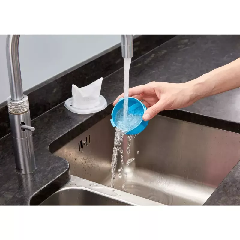 Black & Decker NVC215WA-QW DustBuster aspirador de mano inalámbrico, capacidad de polvo 0,3 l, 1500 mAh de iones de litio, filtro lavable, azul/gris