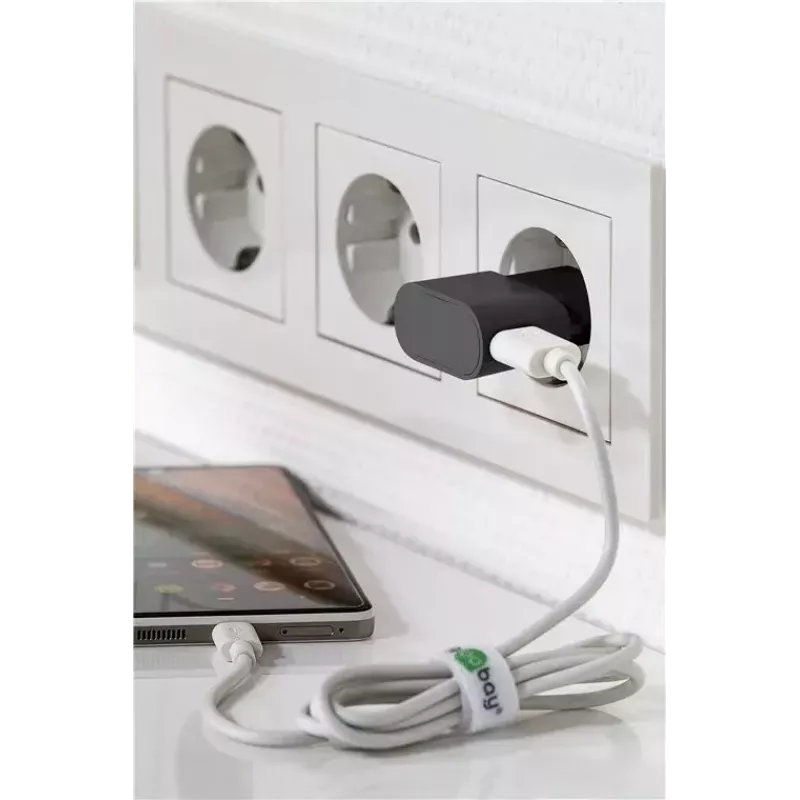 Cargador de interior GOOBAY 45298 – USB universal 5V 1m, AC 100–240V, 5 W, negro