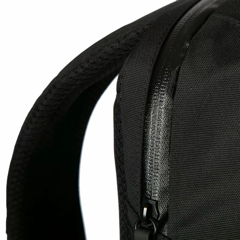 Mochila Targus Terra EcoSmart 40,6 cm 16