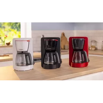 Cafetera de filtro Bosch TKA2M114 — depósito de agua de 1,25 l, 15 tazas, roja