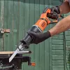 Sierra de sable Black & Decker BES301