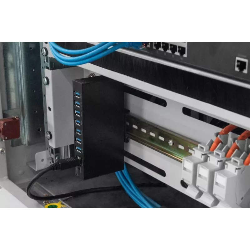 HUB USB 3.0 DIGITUS - 7 puertos - Industrial Metal PSU 15-kV ESD montaje en mesa, pared y carril DIN