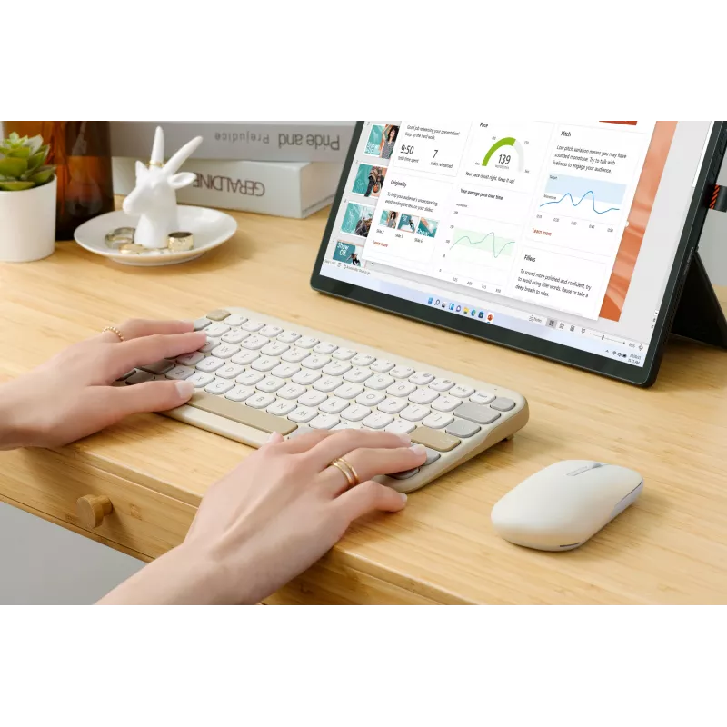 Teclado inalámbrico Bluetooth ASUS Marshmallow KW100 — Distribución US International, Oat Milk