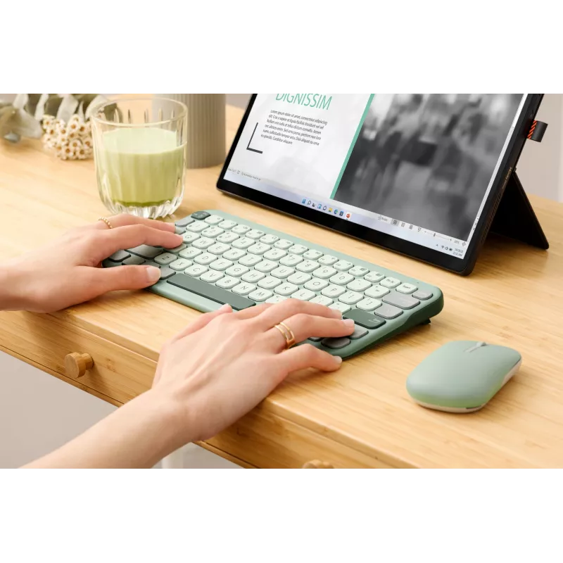 Teclado inalámbrico Bluetooth ASUS Marshmallow KW100 — Distribución US International, diseño compacto