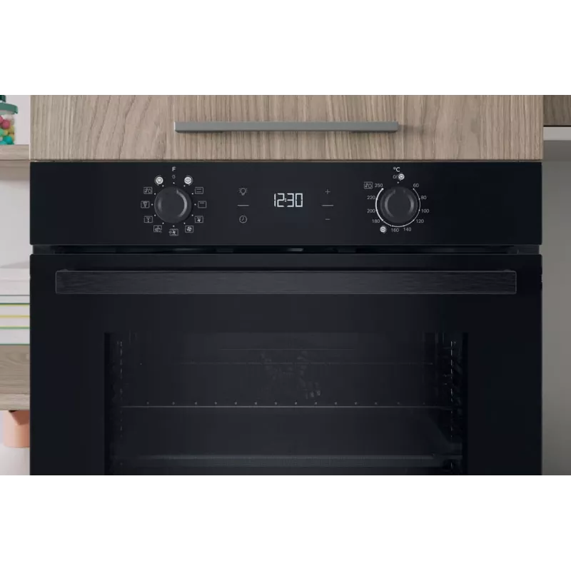 Placa eléctrica empotrable INDESIT IO K58HS B — 71 L, limpieza hidrolítica, convección, grill, vapor