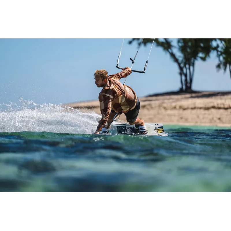 Auriculares Shokz OpenSwim Pro — auriculares inalámbricos de conducción ósea open-ear, IP68 resistentes al agua, Bluetooth 5.4, 32 GB, 9 h de reproducción, gris