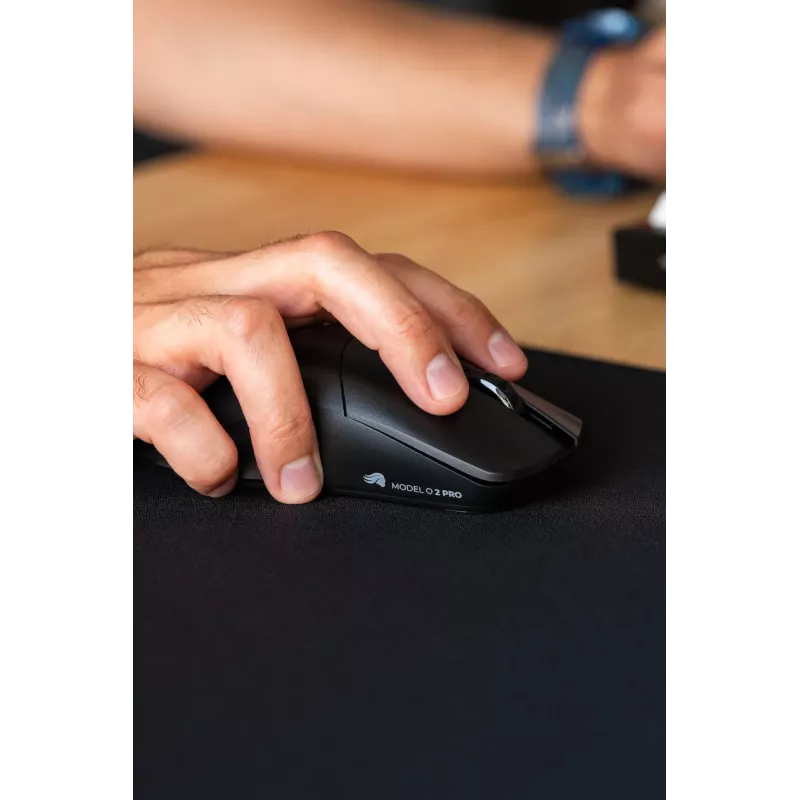 Glorious Gaming Glorious Model O 2 PRO Wireless - sondeo 4K/8K – negra