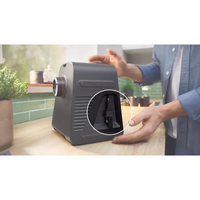 Picadora de carne Bosch Serie 4 MFWS440B 1900 W, negra, plateada