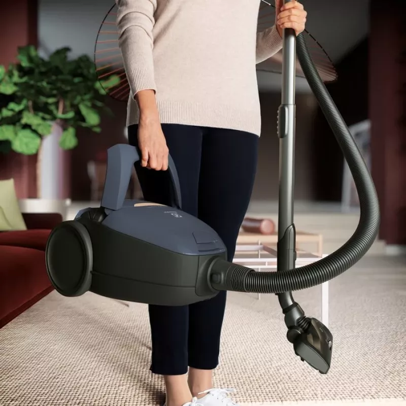 Aspirador de escoba Electrolux PD82-8DB, limpieza en seco, bolsa, 3,5 l, EPA E12, radio de 12 m