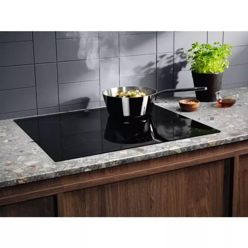 Electrolux LIL61434C negro integrable 59 cm placa de inducción por zonas 4 zonas
