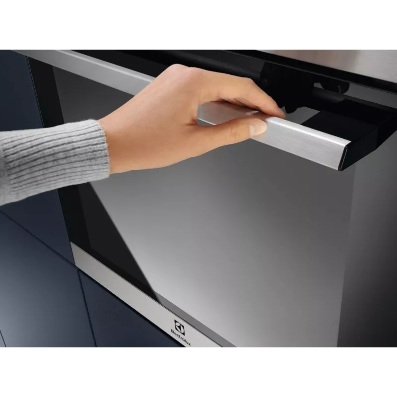 Electrolux EOF4P56X 72 L negro, acero inoxidable
