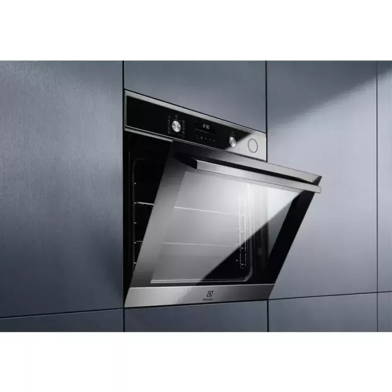 Horno eléctrico integrable Electrolux EOC6H76X — 72 L, aire caliente, grill, vapor, temporizador digital