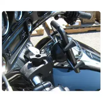 Soporte para telefono RAM Mounts X-Grip con base Low Profile Tough-Claw