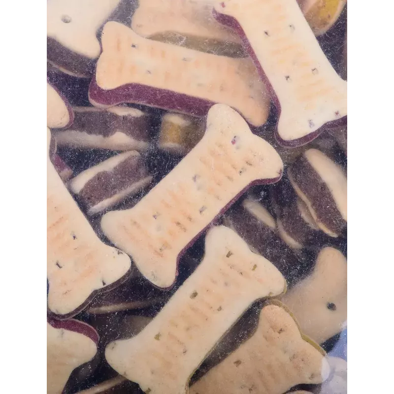 Snacks de entrenamiento para perros MACED Cube Cookies Mini Mix 1 kg — galletas mini en cubos surtidas, mix de aves