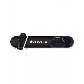 Silla gaming Huzaro FORCE 4.4 RGB negra — asiento envolvente acolchado en tejido, máx. 130 kg, respaldo ajustable, altura 115–125 cm, iluminación RGB