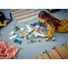 Set de construcción LEGO avión de pasajeros 60367 — serie City, 913 piezas, 2 minifiguras, interior detallado