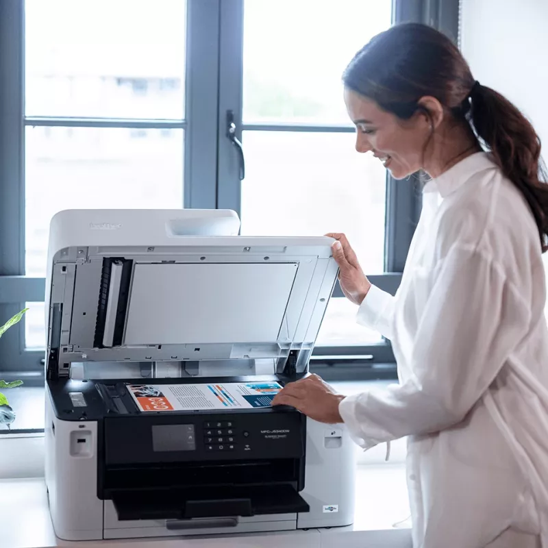 Impresora multifunción Brother MFC-J2340DW inyección de tinta color – A3, dúplex, Wi‑Fi, ADF 50, 1200x4800 dpi