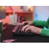 Teclado gaming con cable TRUST GXT 836 Evocx USB QWERTY US-inglés, iluminación RGB, reposamuñecas, 114 teclas, formato 110%