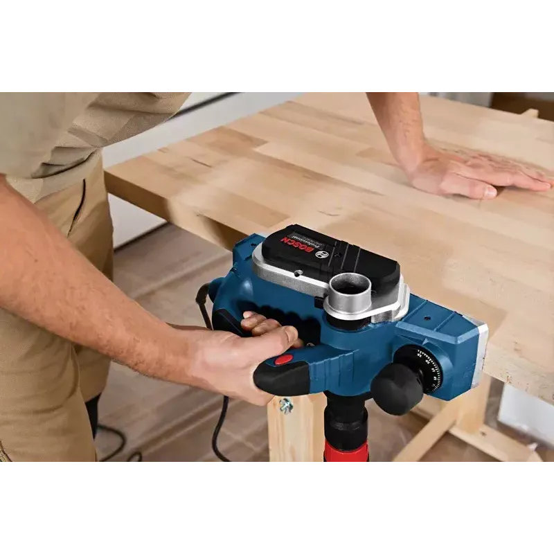 Bosch GHO 26-82 D Professional negro, azul, plata 16500 RPM 710 W