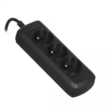 Alargador eléctrico ActiveJet COMBO-IEC-3G/1.5M — cable IEC de 3 hilos, 1,5 m, 3 tomas AC, 230 V/50 Hz, 10 A, negro