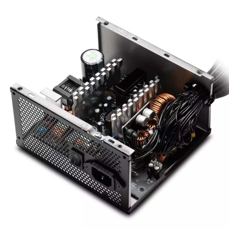 XPG PYLON 550W fuente de alimentación, 550 W, 100 - 240 V, 50 - 60 Hz, 8/4 A, activa, 110 W