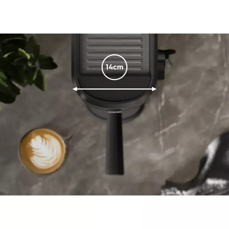 Cafetera espresso AEG EC6-1-6BST, manual, de sobremesa, depósito de agua 1,0 l, 15 bar, espumador de leche, 1450 W, control táctil, negro