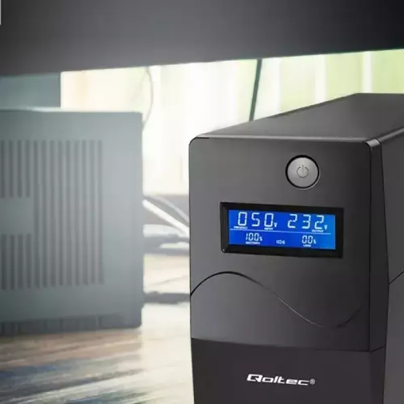 Qoltec Monolith 53979 SAI (UPS), line-interactive, 850 VA / 480 W, 2 tomas Schuko, LCD, USB, RJ45