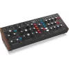 Sintetizador Behringer Model D negro color de carcasa negro fuente de alimentación DC AC