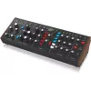 Sintetizador Behringer Model D negro color de carcasa negro fuente de alimentación DC AC