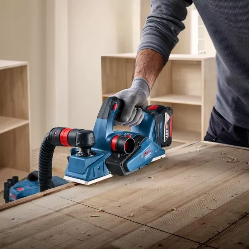 Bosch GHO 185-LI negro, azul 14000 RPM