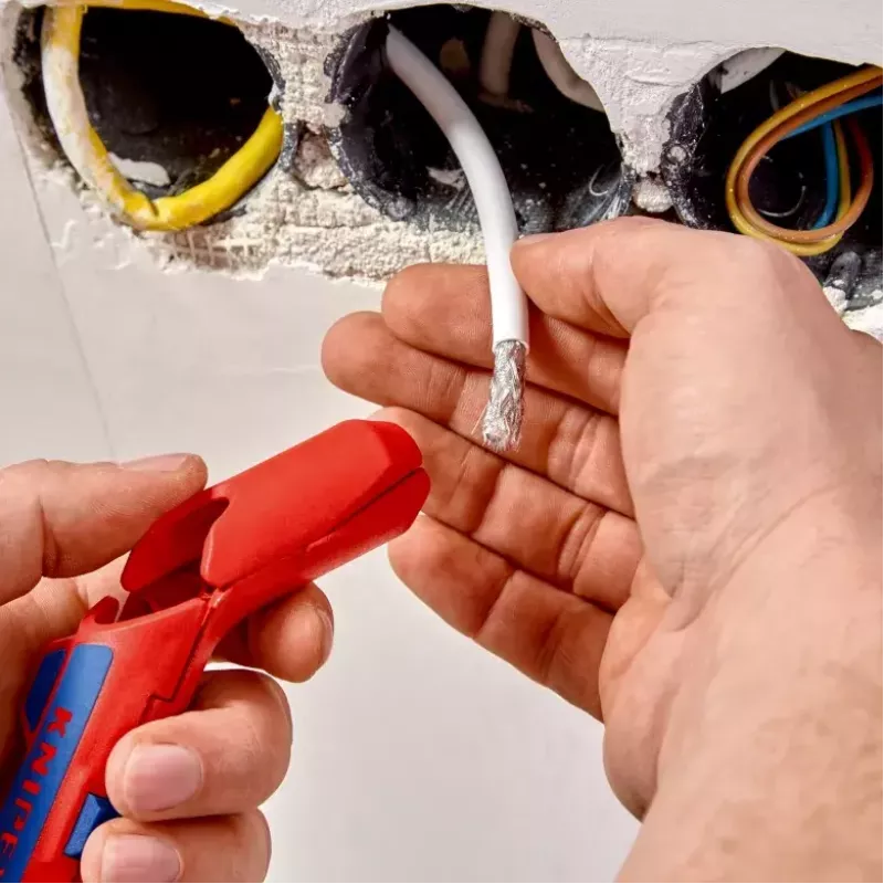 Pelacables Knipex ErgoStrip 16 95 02 SB